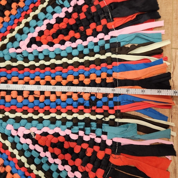 Cottagecore Handmade Round Rug - Picture 4 of 4